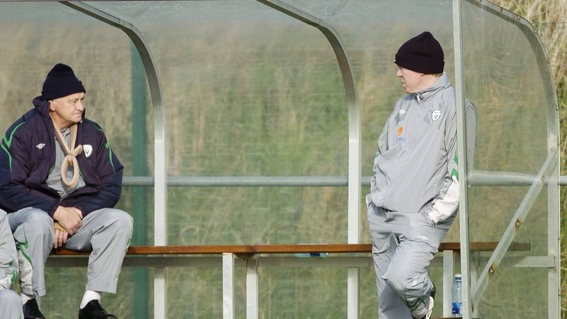 Bobby Robson (L) and Steve Staunton in 2007