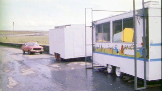 Casual traders at the Cliffs of Moher in County Clare, 1984.