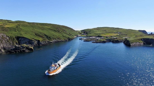 A ferry pictured leaving Cléire in Cork