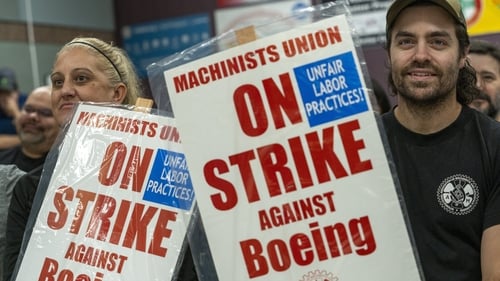 The Boeing talks have collapsed and the sides were left locked in acrimonious stalemate showing no signs of being resolved anytime soon, a person briefed on the talks said.