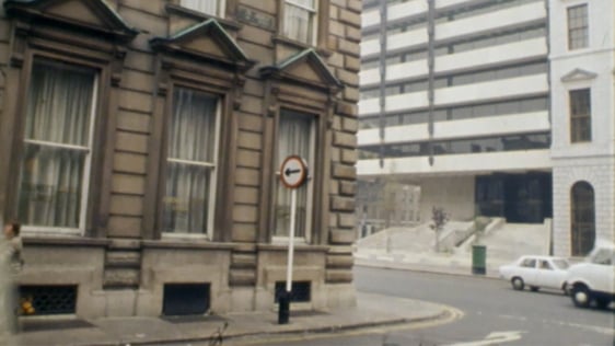 The Trinity Bank on the corner of Dame Street and Trinity Street, Dublin, 1979.