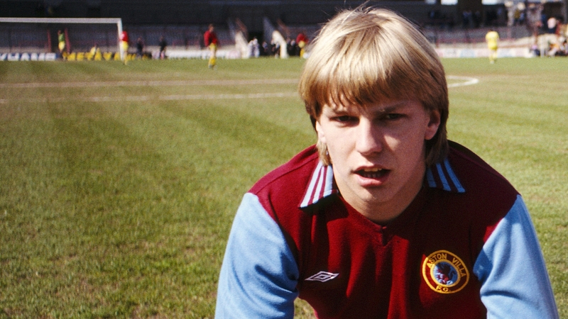 Gary Shaw was named the PFA's Young Player of the Year in 1981 and European Young Player of the Year the following season