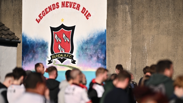 Dundalk fans gather outside Oriel Park