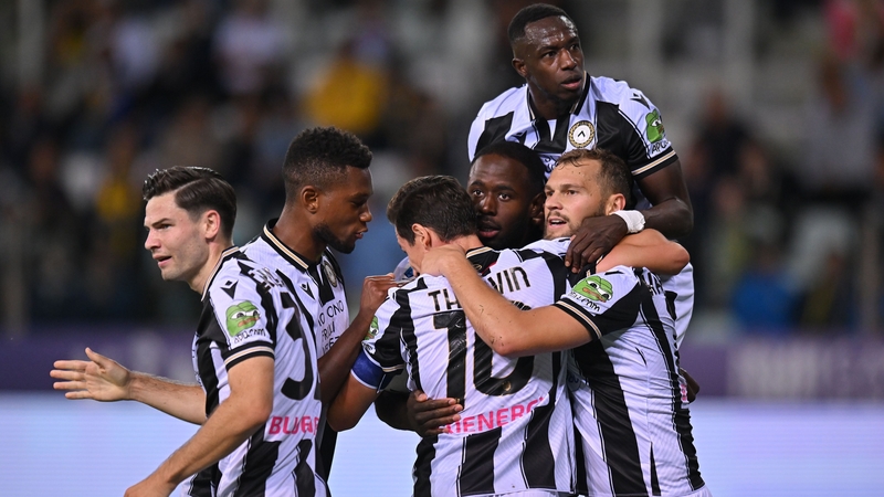Florian Thauvin is congratulated by Udinese team-mates after scoring against Parma