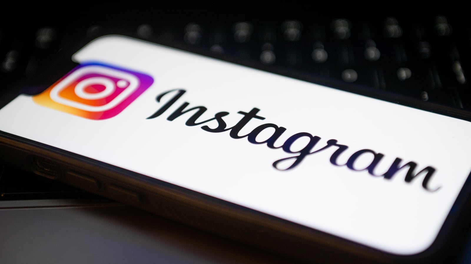 Instagram to alert parents if teens search suicide terms