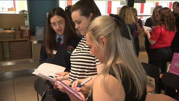 The Shona Project is encouraging girls to go into business.