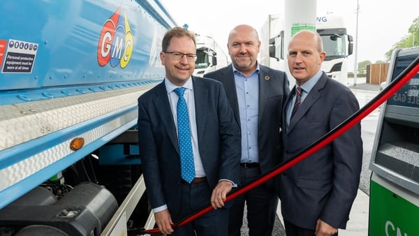 James Lawless, Minister of State at the Department of Transport and the Department of the Environment, Climate and Communications, David Kelly, Director of Customer and Business Development, Gas Networks Ireland, Liam Fitzpatrick, Director, Lidon Group.