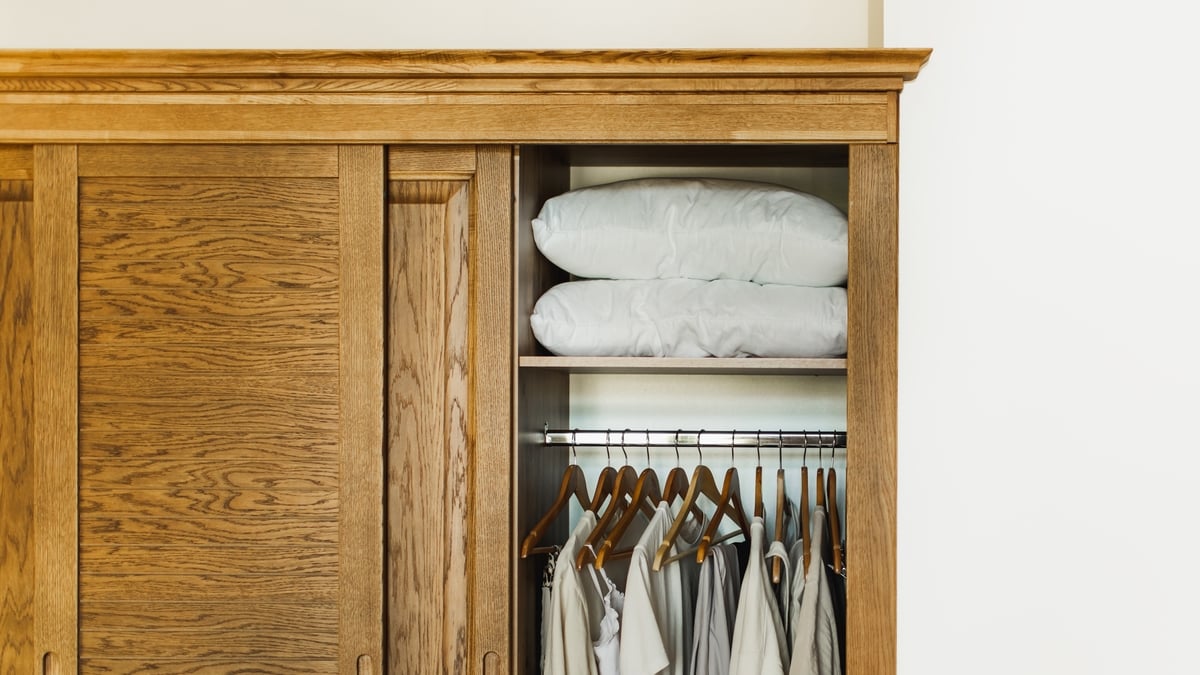 Making and restoring old Irish dressers