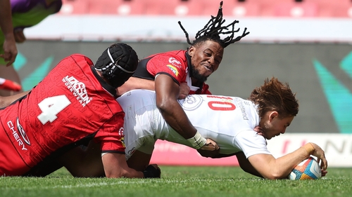 Aidan Morgan scores Ulster's second try