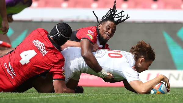 Aidan Morgan scores Ulster's second try