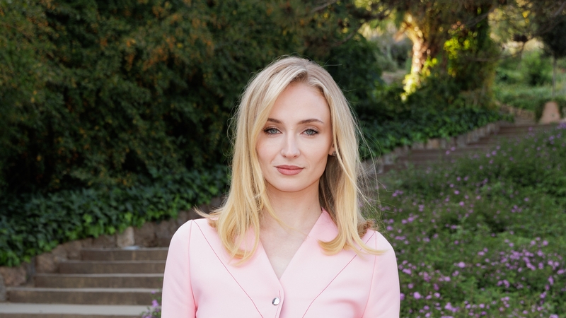 Sophie Turner: "It's also really important for kids to see just how hard parents work for them."