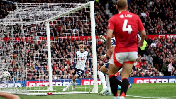 Premier League recap: Manchester United 0-3 Tottenham
