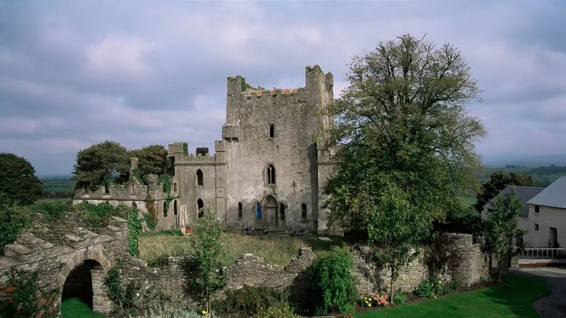 Leap Castle (Alamy/PA)