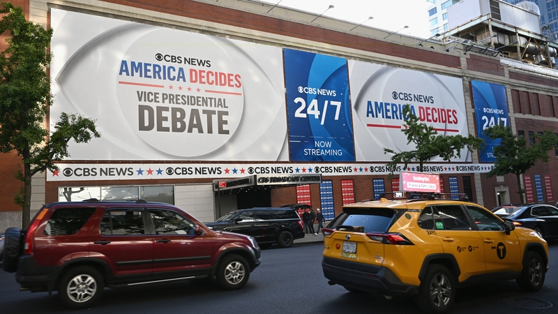 Aides to the two men expect fireworks during the 90-minute debate at the CBS Broadcast Center in New York