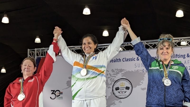 Ruth Norton (R) lifted 47.5kg to claim the silver medal in South Africa