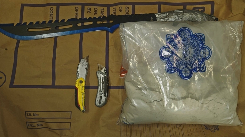 Suspected heroin worth €280,000 and a number of weapons were seized during a search operation in Dublin 8