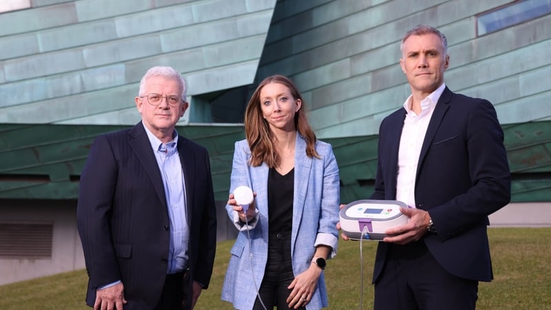 (L-R): Gerard Ryan, lead investor, Irrus Investments; SymPhysis Medical's Michelle Tierney, co-founder and chief scientific officer, and Tim Jones, co-founder and CEO