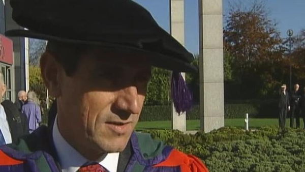 Charlie Bird receives honorary degree at UCD, 2004
