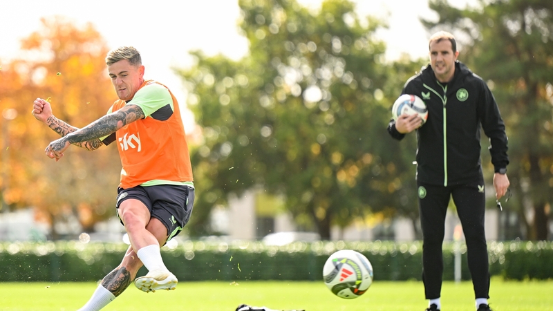 Sammie Szmodics and John O'Shea at a training session ahead of the upcoming double header