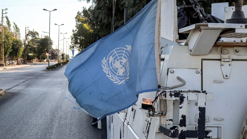 Feithicil armúrtha leis na Náisiúin Aontaithe in Marjayoun i ndeisceart na Liobáine, 8 Deireadh Fómhair 2024