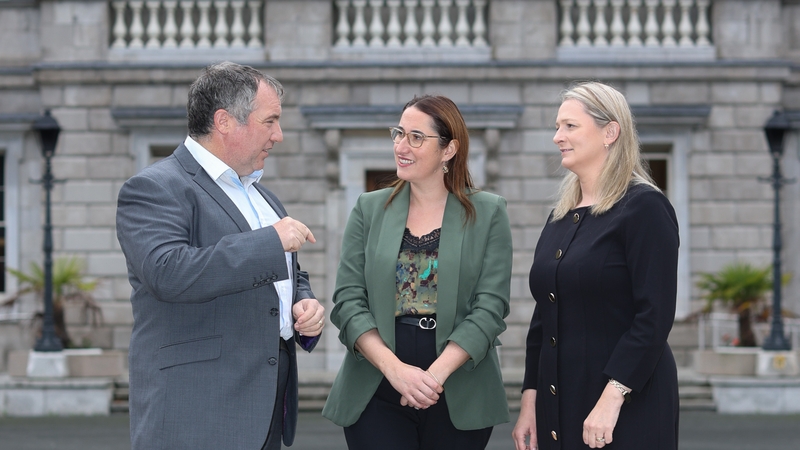 John Evoy General Manager of Grow Remote, Minister of State Emer Higgins and Senator Emer Currie, Chair of All Party Group on Remote Work.