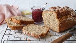 Graham Herterich - Perfect brown bread show image