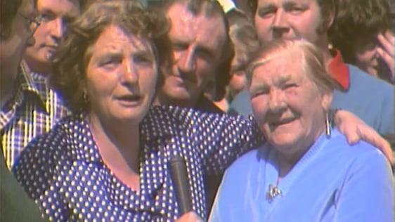Traveller women at the Cahirmee Horse Fair in Buttevant, County Cork, 1979.