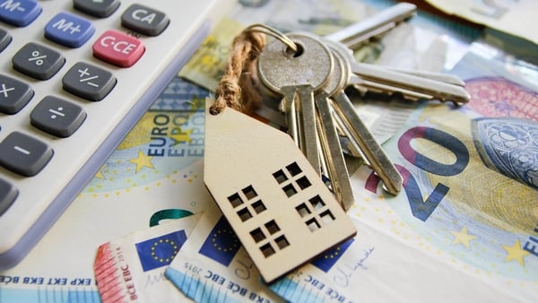 Residential property prices are 15.2% above their previous peak during the boom in April 2007, the CSO said today