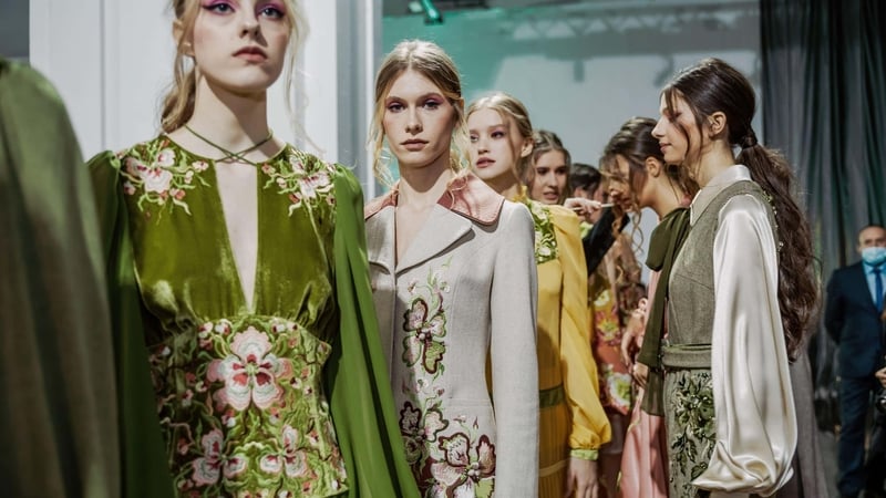 With the season's trending palette ranging from deep plums to forest greens – a good floral motif is a match made in heaven.