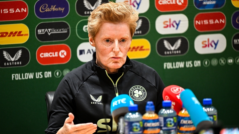 Republic of Ireland head coach Eileen Gleeson