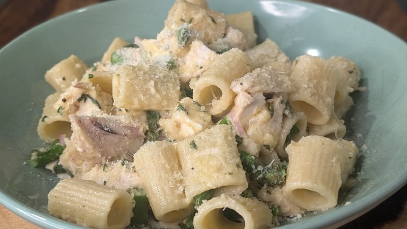 Making your own flavoured butter is an easy way to add even more flavour to this rich pasta.