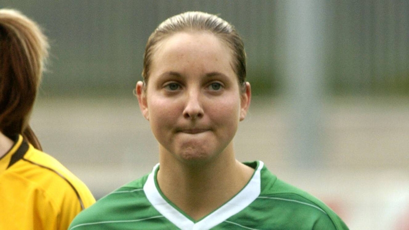 Ronnie Gibbons made her debut for the Republic of Ireland in 2000 and played with the national team until 2004