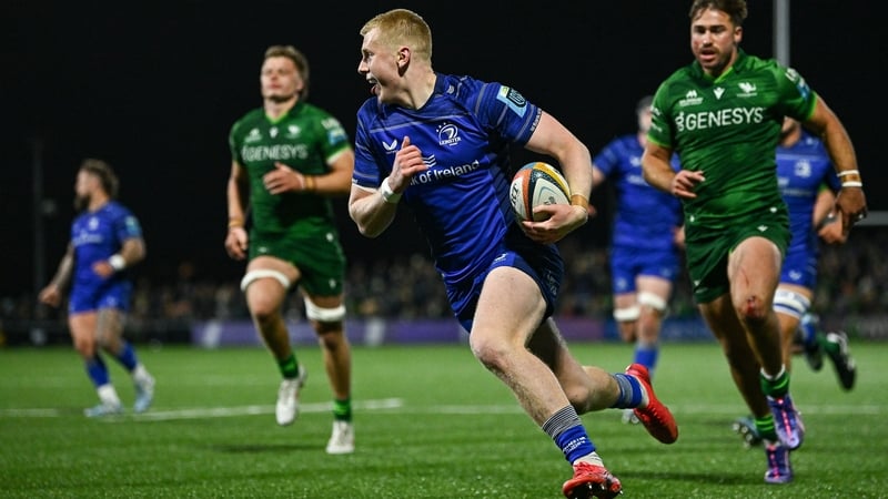 Andrew Osborne scores Leinster's fifth try of the night