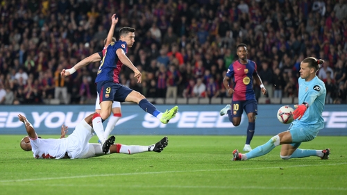 Robert Lewandowski scores his second
