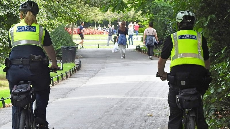 The 1,000 extra gardaí would be deployed over the next three years