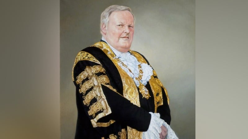 The portrait of former Belfast mayor Wallace Brown was damaged following an event to celebrate 20 years of the Irish language group Glór na Móna