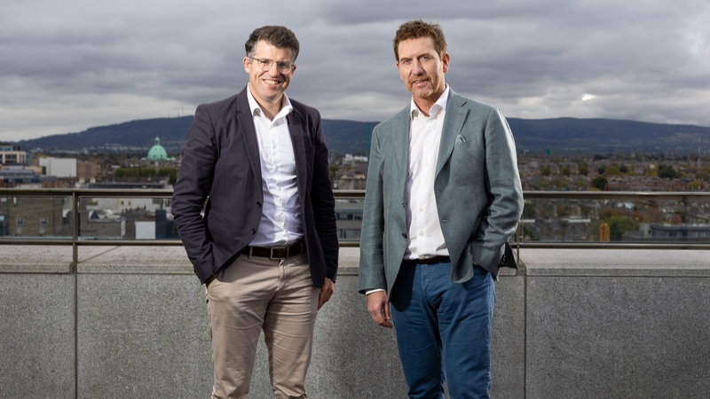 Jonathan Eustace, from Microsoft Ireland (L) and Martin Wells, managing director at eir evo