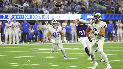 Matthew Stafford completed 25 of 34 passes for 279 yards and four touchdowns with one interception