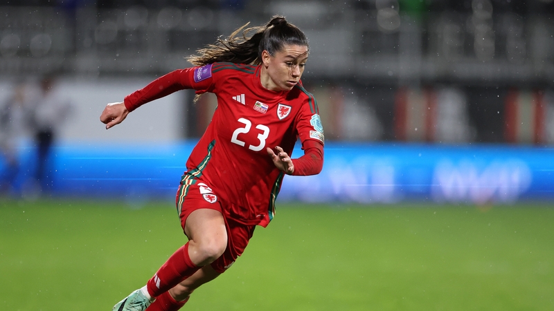 Ffion Morgan pulled one back for Wales