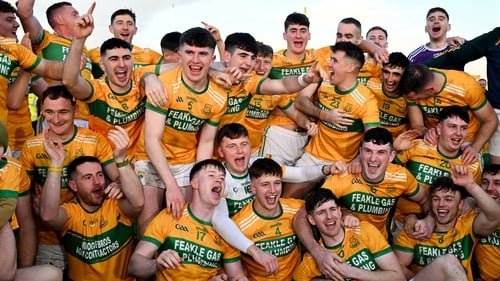 Feakle celebrate their impressive victory