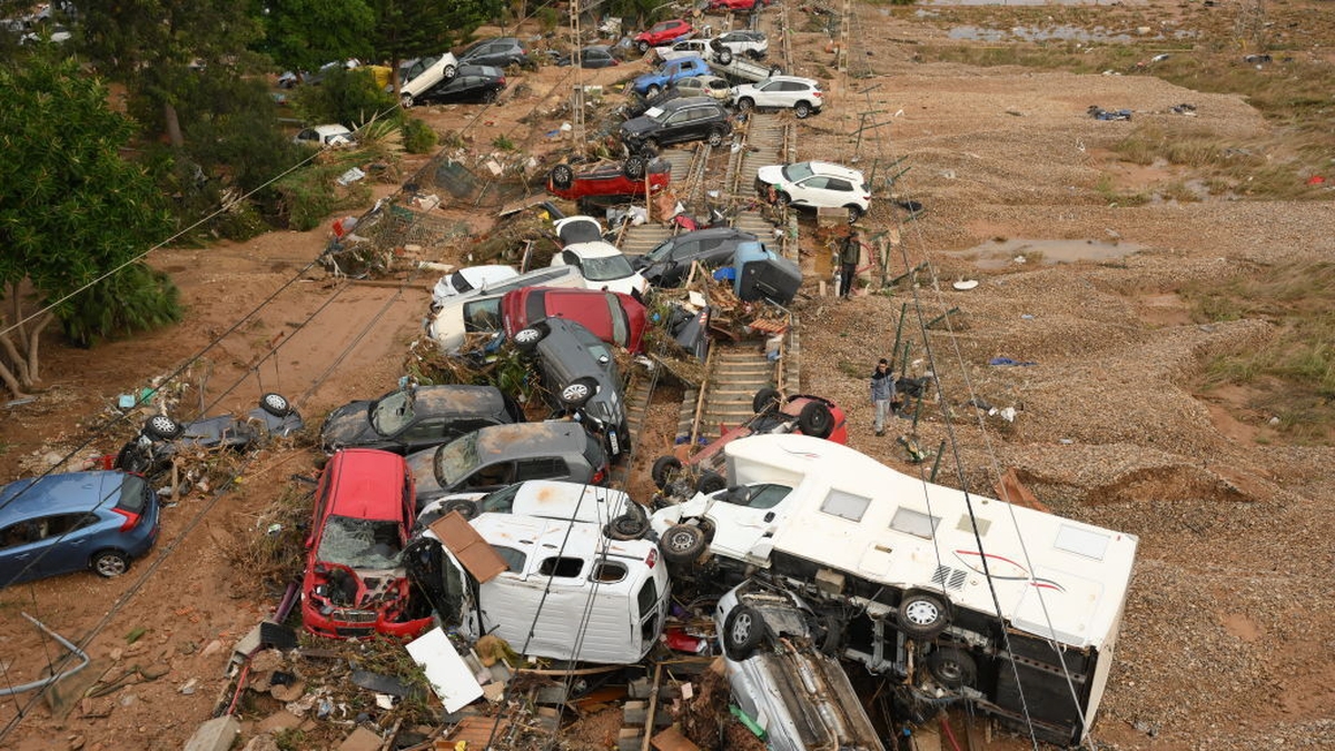 Sara Judge : Bean as Port Lairge atá lonnaithe i Valencia.