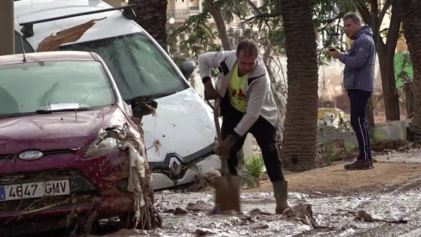 Residents said volunteers were well organised and demanded more hands to clean up the mud