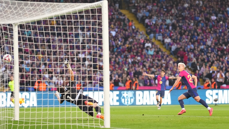 Dani Olmo scores for Barcelona