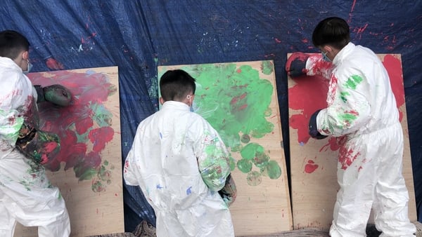 'Paint Punch' is a unique youth and education project among young Traveller boys where they combine their love of boxing with art