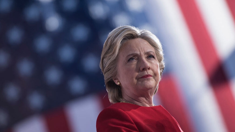 Hillary Rodham Clinton is to receive the Sutherland Leadership Award later this year