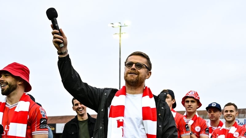 A uniquely tight bond has developed between club and manager at Tolka Park