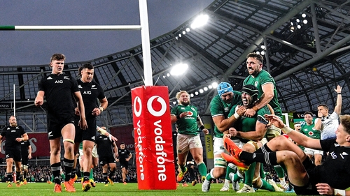 Ireland celebrate Caelan Doris' try when the teams last met in Dublin