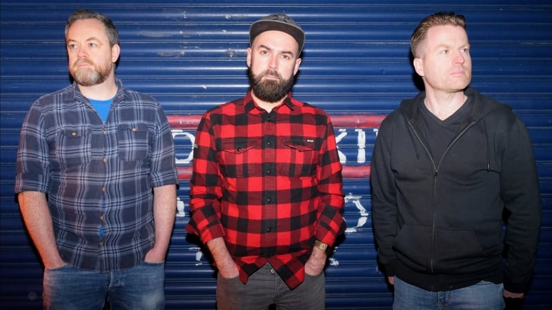 Velourias: Quite/loud alternative rock music for the thinking man