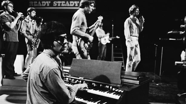 Black and white photo of Manfred Mann performing on TV in the 1960s