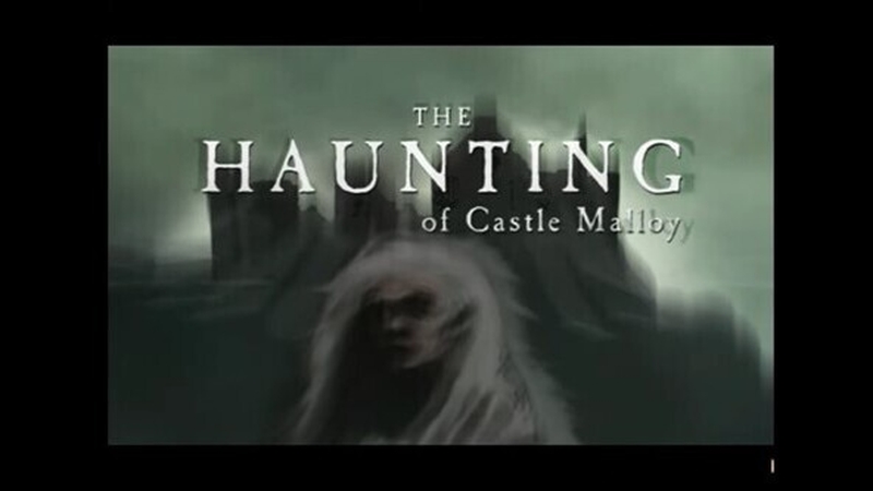 Nancy Drew in Éirinn agus taibhse chaisleáin lárnach sa scéal.